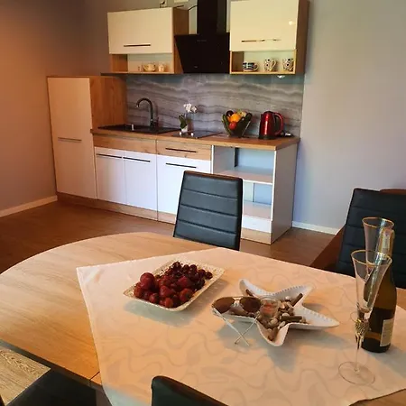 Apartamenty Sonata Karwienskie Bloto Drugie Exterior photo